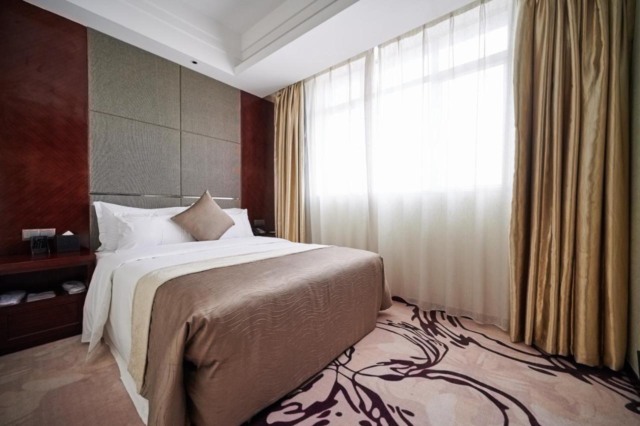 Foshan Jinlai Holiday Hotel Exterior foto