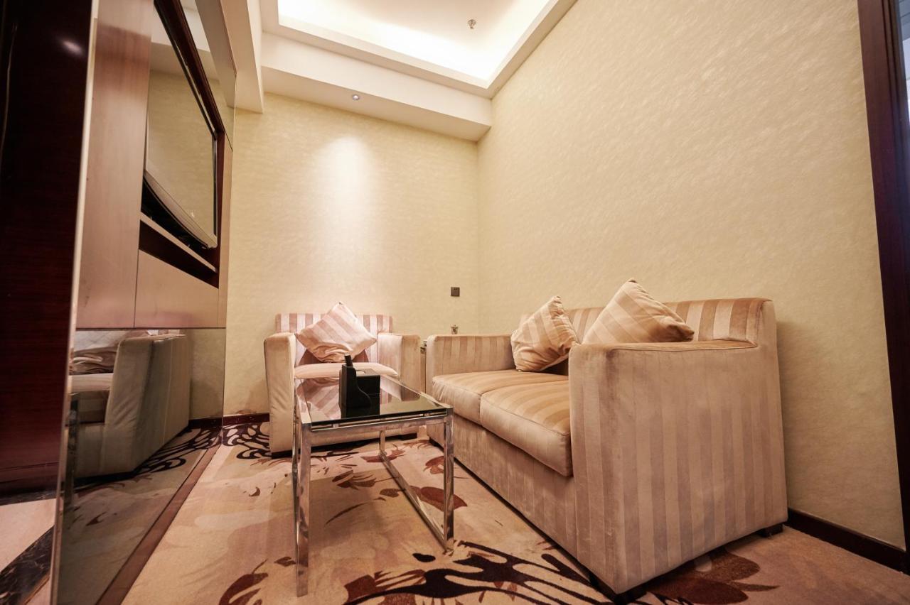 Foshan Jinlai Holiday Hotel Exterior foto
